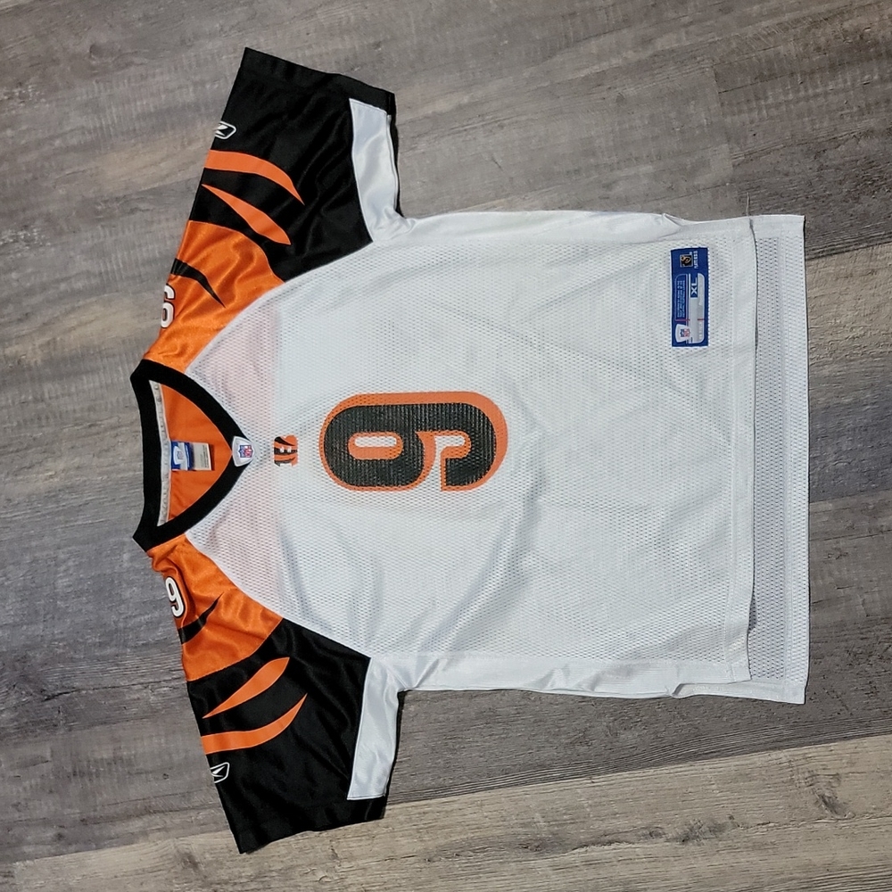 Vintage reebok kids size XL Cincinnati Bengals Carson Palmer 9 Jersey